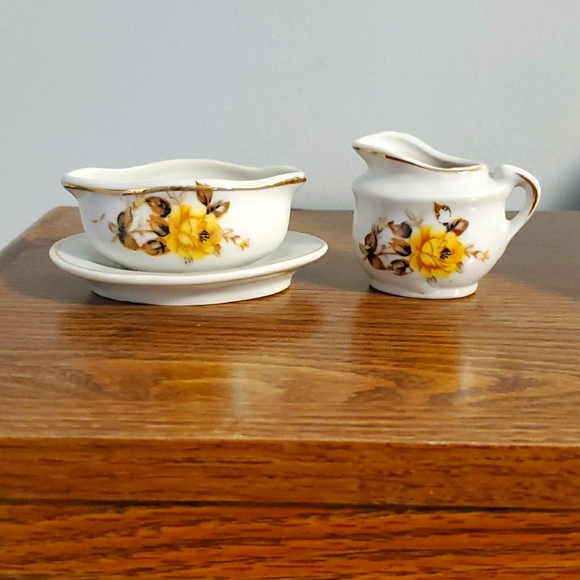 VTG & Beautiful Miniature Cream & Sugar Decor Yellow Rose Porcelain Victorian - Picture 2 of 11